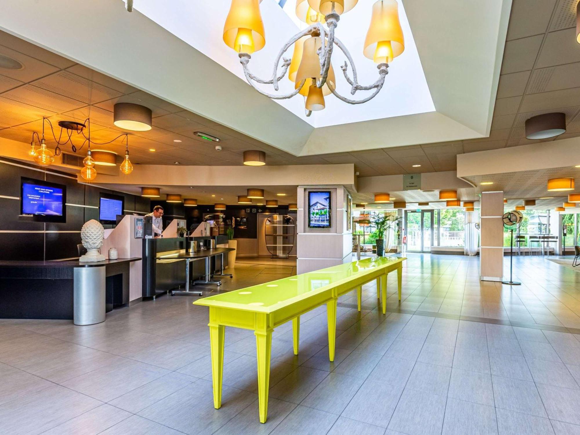 Novotel Marne La Vallee Collégien Eksteriør billede